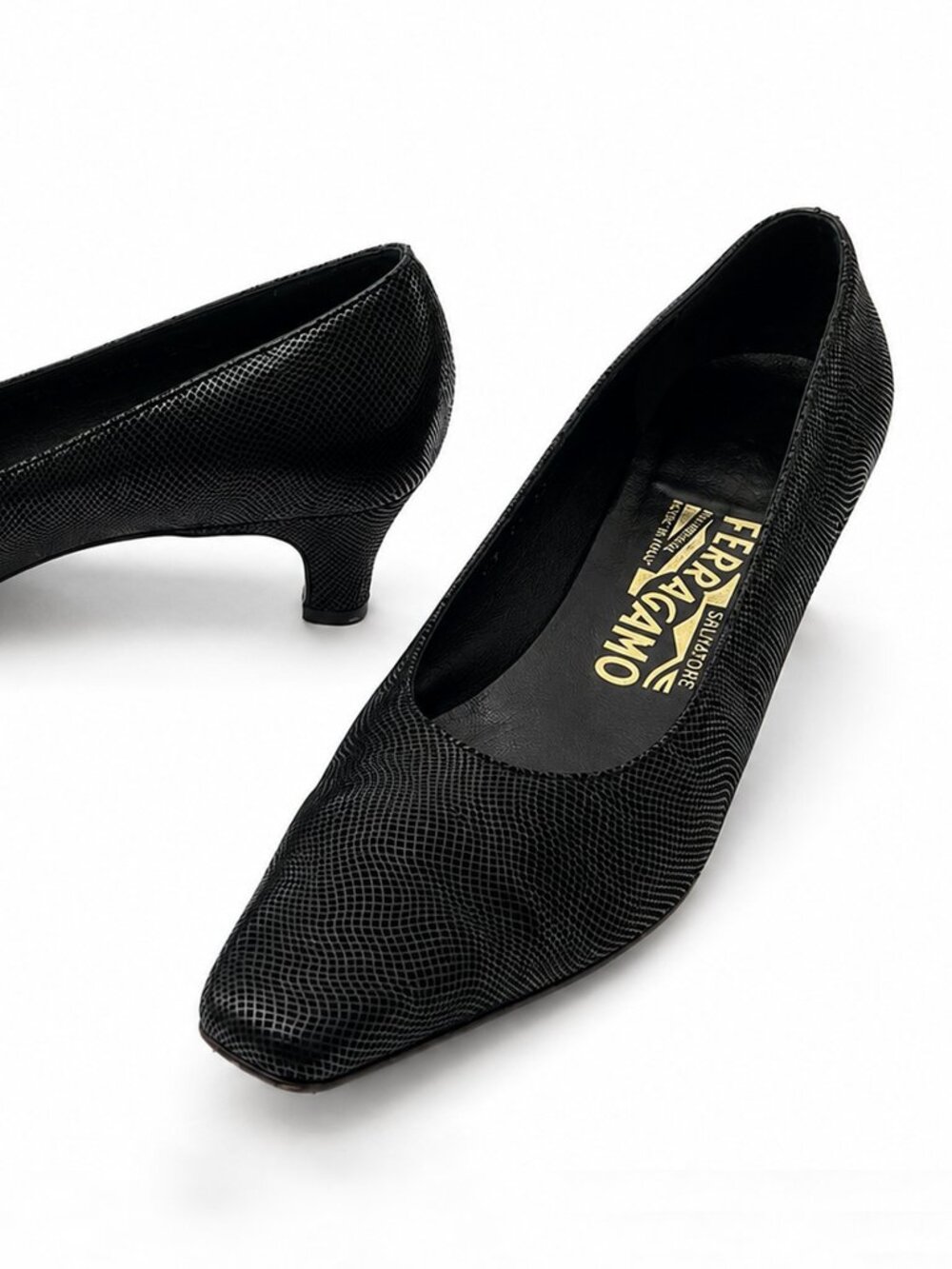 Salvatore Ferragamo Black Lizard Embossed Leather Pumps Kitten Heel Size 8